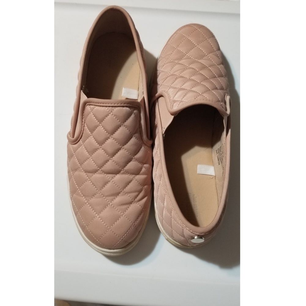 Blush quilted slip on shoes